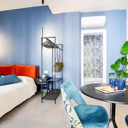 Apartment Floris: Modern In The Heart Of Center Bari
